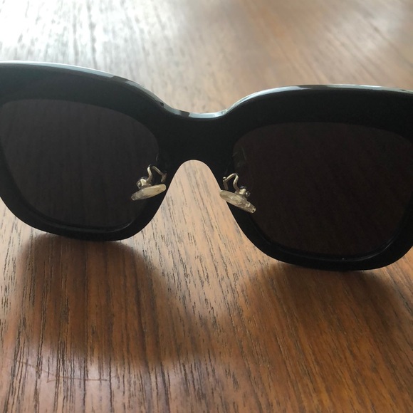 CELINE sunglasses - Picture 4 of 8